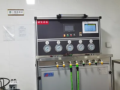Hose lifetime testing machines